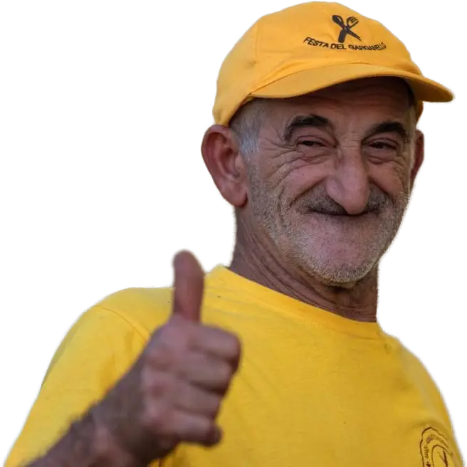 Bel signore con il pollice in alto